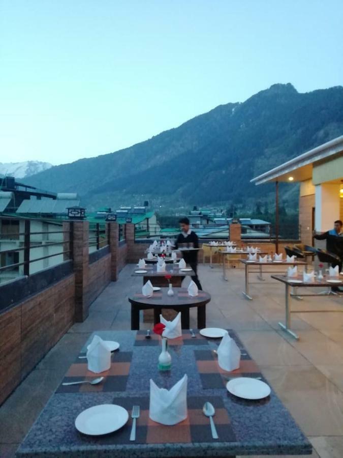 เดอะ โลร็อง แอนด์ บานง รีสอร์ต Hotel มะนาลี ภายนอก รูปภาพ